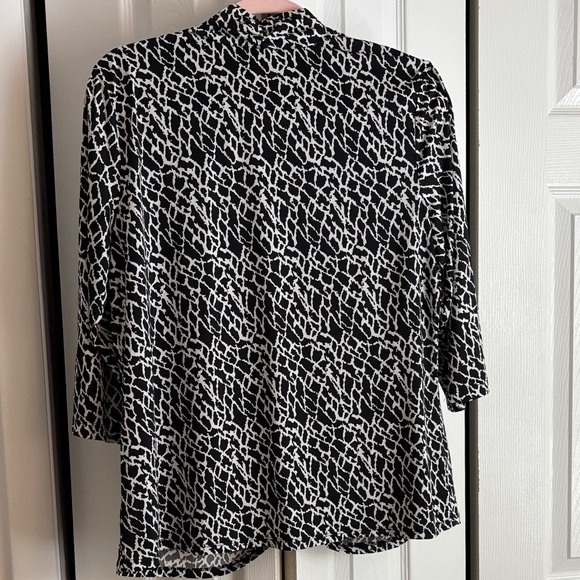 Jennie & Markus layered wrap Black and White Women's top sz xl - Picture 8 of 8